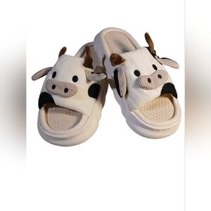 Cow Face! Padded Slippers Womans 11.5 Mens 10